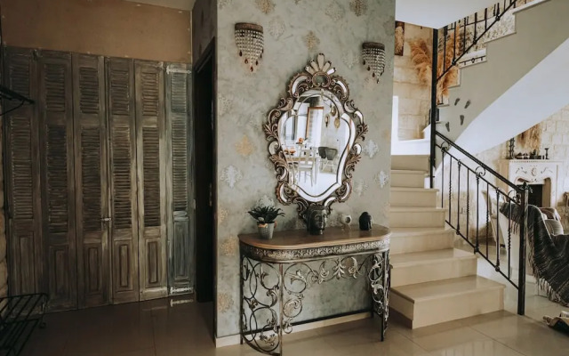 Luxury Villa Rodianna