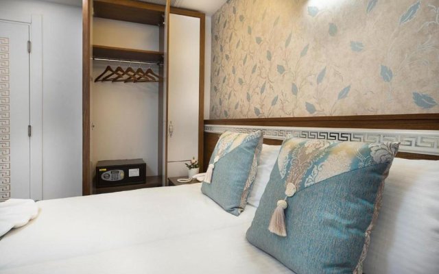 Lika Hotel - Beautiful Standard Double or Twin Room in Center Istanbul