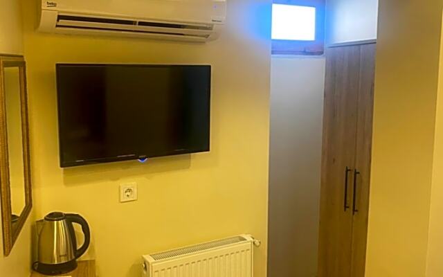 Golden Sail Hotel Old City