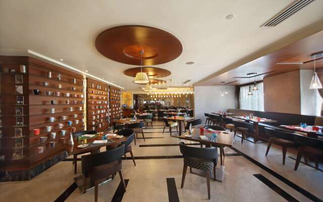 Gokulam Grand Hotel & Spa