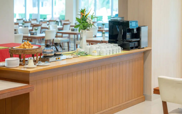 Eco Hotel by Thammasat