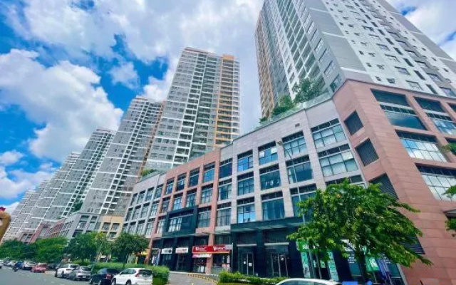 Aura Sun Anvenue Riverside Apartment – Exterior – Ho Chi Minh City