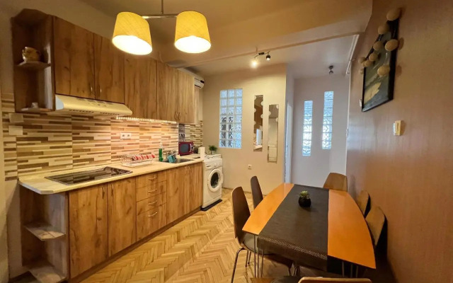 Bartók Apartment