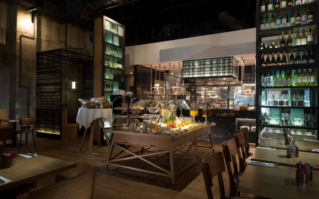 DoubleTree by Hilton Hotel Melbourne - Flinders Street