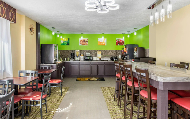 Quality Inn Grand Rapids Near Dowtown