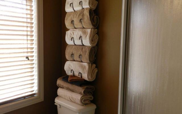 The Stone Gate Inn Bed & Breakfast