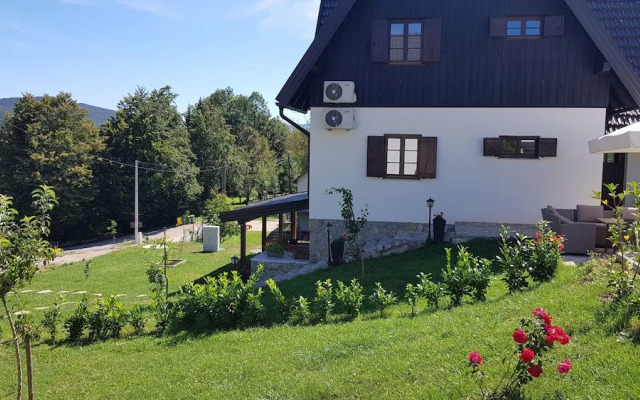 Plitvice Lakes Villa Mija