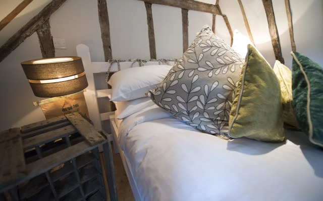 The Woolpack Inn Warehorne