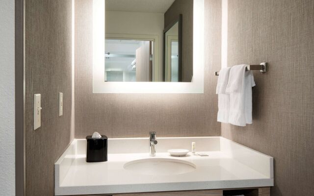 Sonesta Select Seattle Renton Suites