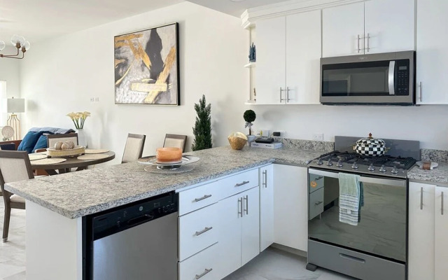 Modern Home in The Exclusivity of Las Conchas