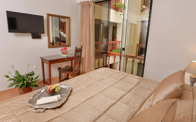 Hotel Ruinas