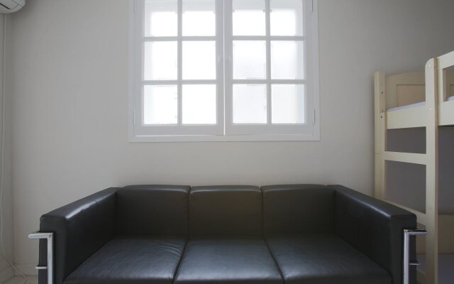 Garosu Stay Guest House