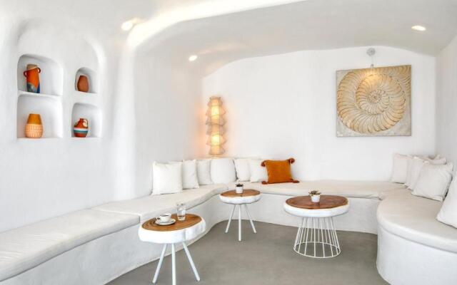 Lilly Residence-All Sea View Suites | Adults Only