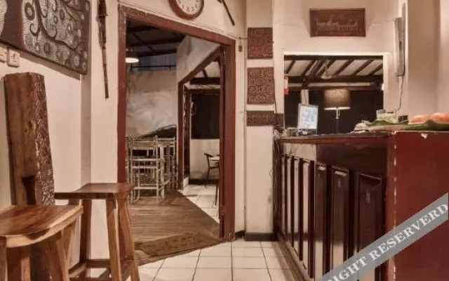 Tator Hotel