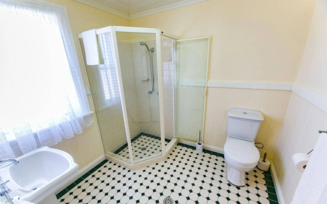 Riversleigh Guesthouse