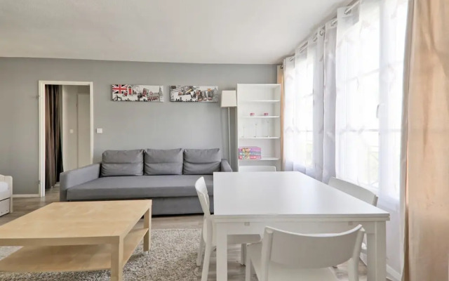 Parkside Apartment I