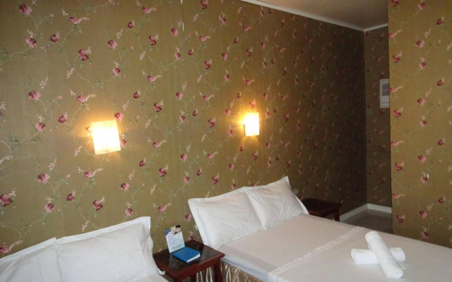 OYO 676 Casa Fuerte Bed And Breakfast