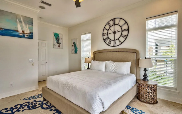 Sea Span by RedAwning