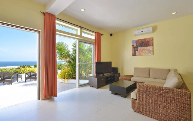 Cohiba Villas Apartments