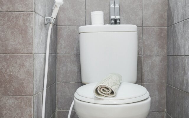 Nice And Spacious 2Br Apartment At Green Pramuka City