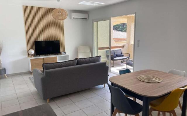 Appartement Serena 4 pers piscine 2 min plage en voiture