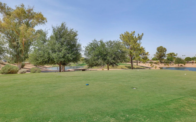 Sun Lakes Home: Fire Pit, Patio, Grill!