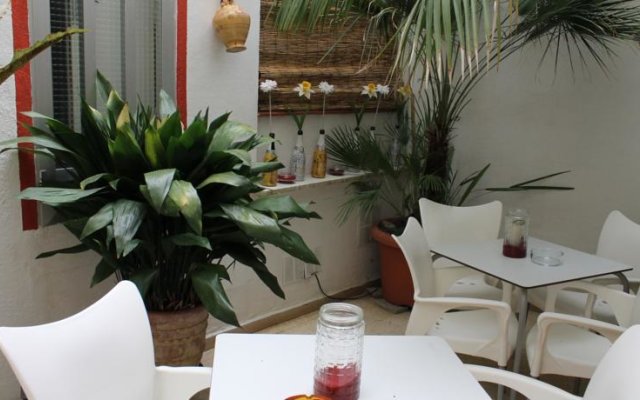 Regina Hostel
