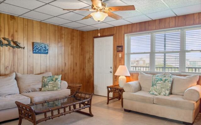 Island 26 2 Bedroom Condo