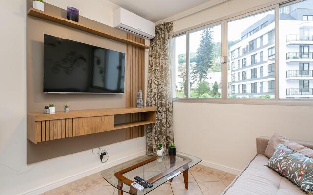 Moderno e aconchegante e próximo à Praia #IA18