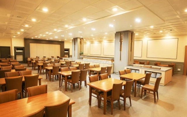 Bugok Ilsung Condo