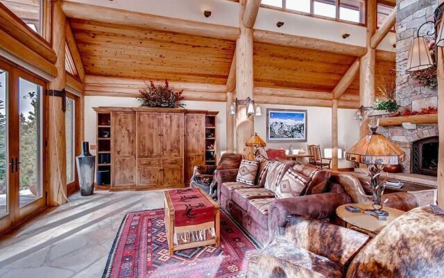 Rubywood - Private Home by RedAwning
