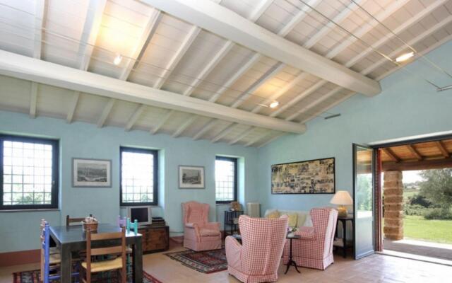 Bagnoletto Splendid Farmhouse in the Open Countryside-bagnoletto