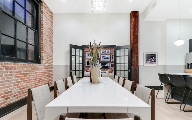 Roami at The Brassline