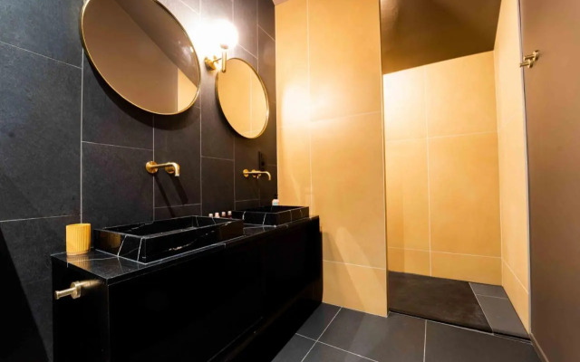 Luxury Penthouse & Terrace - Mons City Center