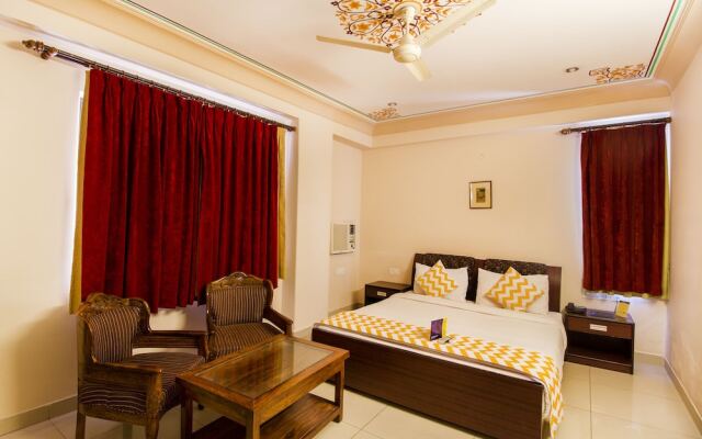 FabHotel Empire Regency