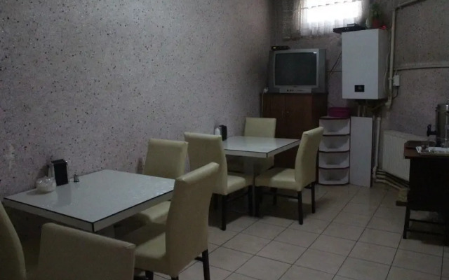 Cinar Otel
