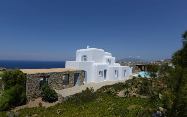 Villa Crystal