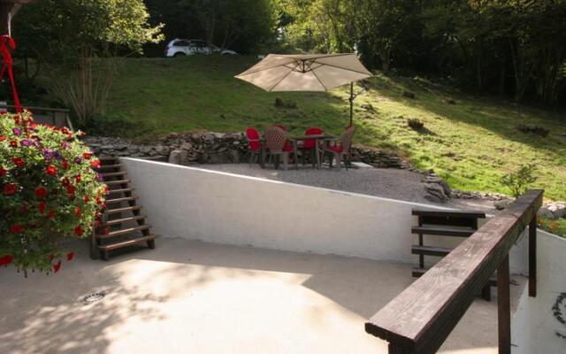 Lakeside cabin Lac de chaumecon