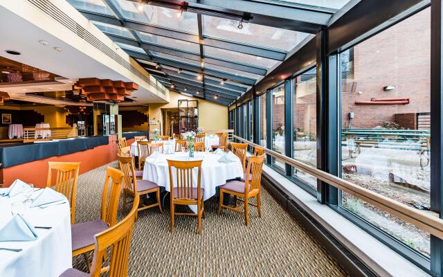 Radisson Hotel Denver Southeast