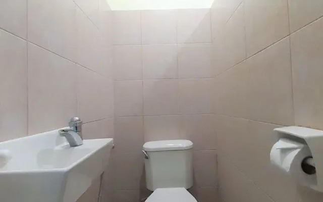 OYO 442 ipark Hotel