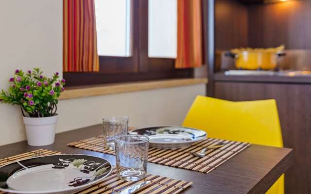 Upscale Apartment in Torre Melissa near Beach