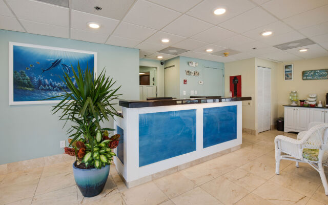 Pierview Hotel and Suites