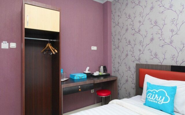 Elfah Hotel Manado by Airy Rooms