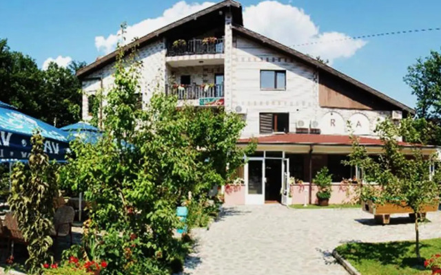 B&B Vila Raj