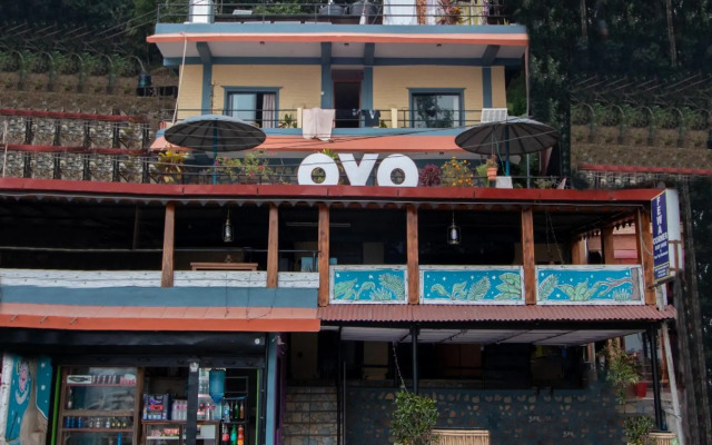 Oyo 225 Hotel Fewa Corner