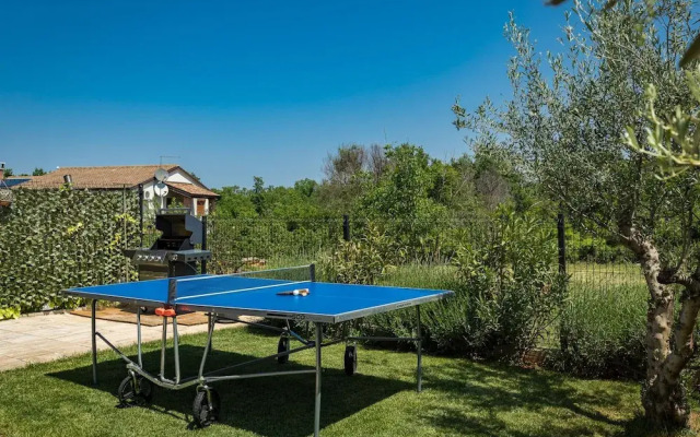 Villa Leonardo Vr Naveri