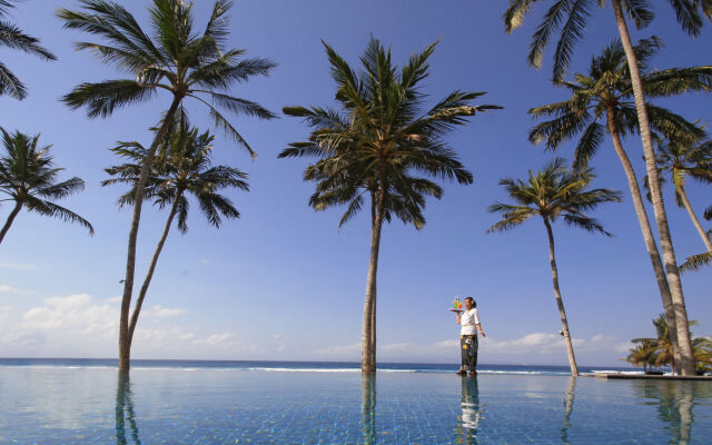 Candi Beach Resort And Spa