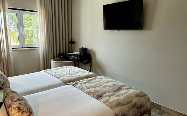 Lilases Boutique House & Garden