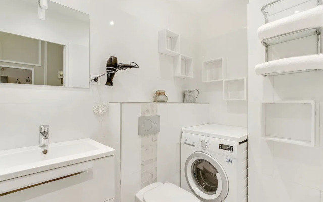 Pick A Flats Champs Elysees Quentin Beauchard