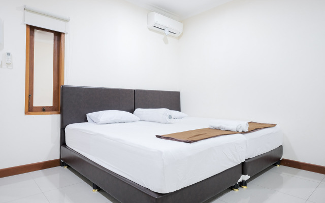 Wisma Delapan